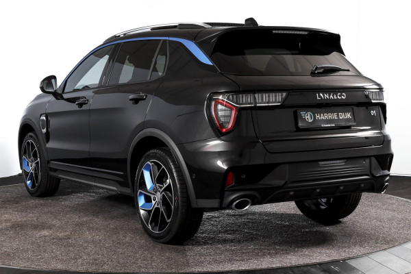 Lynk & Co 01 1.5 PHEV 261PK MY23 | Donkere hemel | 360 Camera | 7.4 kWh Boordlader | S/K-panodak | Adapt. Cruise | Memory | Elek. klep | LM 20" | 4151