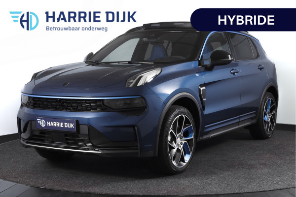 Lynk & Co 01 1.5 PHEV 261PK MY23 | Donkere hemel | 360 Camera | 7.4 kWh boordlader | S/K-panodak | Adapt. Cruise | Memory | Elek. klep | LM 20" | 2285