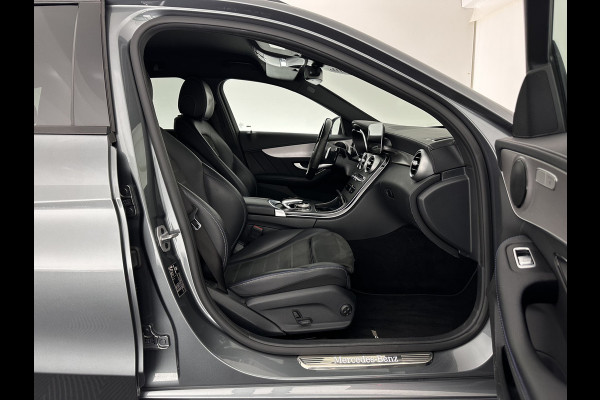 Mercedes-Benz C-Klasse Estate 300 e AMG Limited Business Solution ( Plug-in ) (INCL-BTW) Aut. *LEATHER-ALCANTARA | FULL-LED | NAVI-FULLMAP | TOPVIEW | BLINDSPOT | PREMIUM-AUDIO | DAB | CARPLAY | AMBIENTLIGHT | DIGI-COCKPIT | SPORTSEATS | TOWBAR | 18"ALU*