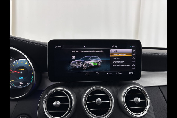 Mercedes-Benz C-Klasse Estate 300 e AMG Limited Business Solution ( Plug-in ) (INCL-BTW) Aut. *LEATHER-ALCANTARA | FULL-LED | NAVI-FULLMAP | TOPVIEW | BLINDSPOT | PREMIUM-AUDIO | DAB | CARPLAY | AMBIENTLIGHT | DIGI-COCKPIT | SPORTSEATS | TOWBAR | 18"ALU*