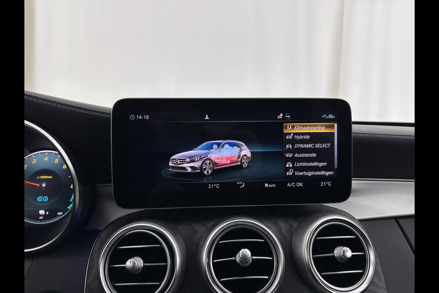 Mercedes-Benz C-Klasse Estate 300 e AMG Limited Business Solution ( Plug-in ) (INCL-BTW) Aut. *LEATHER-ALCANTARA | FULL-LED | NAVI-FULLMAP | TOPVIEW | BLINDSPOT | PREMIUM-AUDIO | DAB | CARPLAY | AMBIENTLIGHT | DIGI-COCKPIT | SPORTSEATS | TOWBAR | 18"ALU*