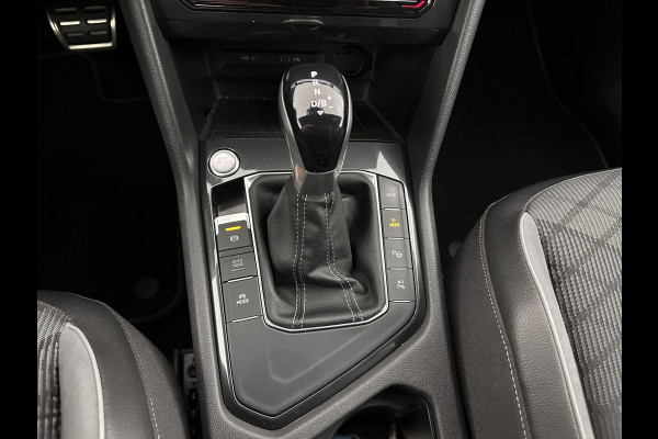 Volkswagen Tiguan 1.4 TSI Black-Style R-Line Business eHybrid ( Plug-in ) (INCL-BTW) *HEAD-UP | FULL-LED | ADAPTIVE-CRUISE | TOPVIEW | KEYLESS | DIGI-COCKPIT | HEATED-COMFORTSEATS | NAVI-FULLMAP | DAB+ | PRIVACYGLASS | ECC | CARPLAY | PDC | 20''ALU