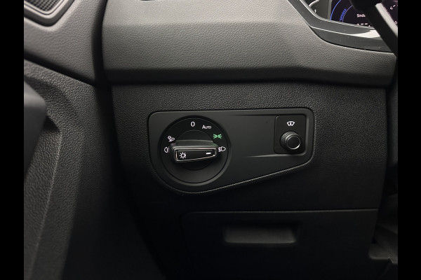 Volkswagen Tiguan 1.4 TSI Black-Style R-Line Business eHybrid ( Plug-in ) (INCL-BTW) *HEAD-UP | FULL-LED | ADAPTIVE-CRUISE | TOPVIEW | KEYLESS | DIGI-COCKPIT | HEATED-COMFORTSEATS | NAVI-FULLMAP | DAB+ | PRIVACYGLASS | ECC | CARPLAY | PDC | 20''ALU