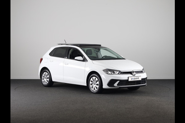 Volkswagen Polo 1.0 TSI Life 95 pk | Navigatie via App | Panoramadak | Parkeersensoren | Adaptieve cruise control | LED koplampen | Stoelverwarming |