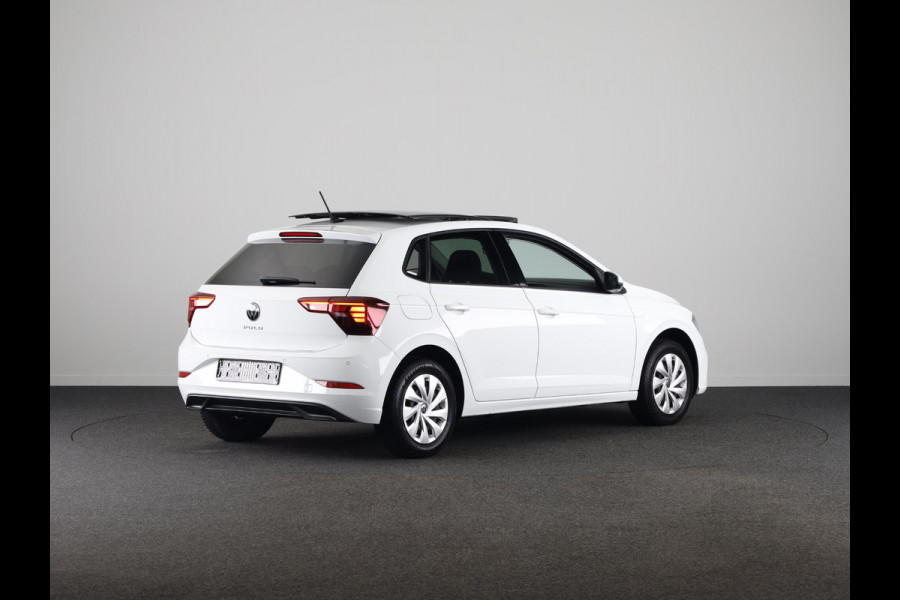 Volkswagen Polo 1.0 TSI Life 95 pk | Navigatie via App | Panoramadak | Parkeersensoren | Adaptieve cruise control | LED koplampen | Stoelverwarming |