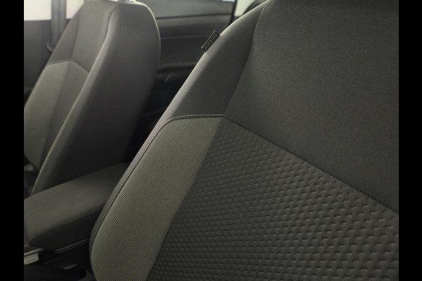 Volkswagen Polo 1.0 TSI Life 95 pk | Navigatie via App | Panoramadak | Parkeersensoren | Adaptieve cruise control | LED koplampen | Stoelverwarming |
