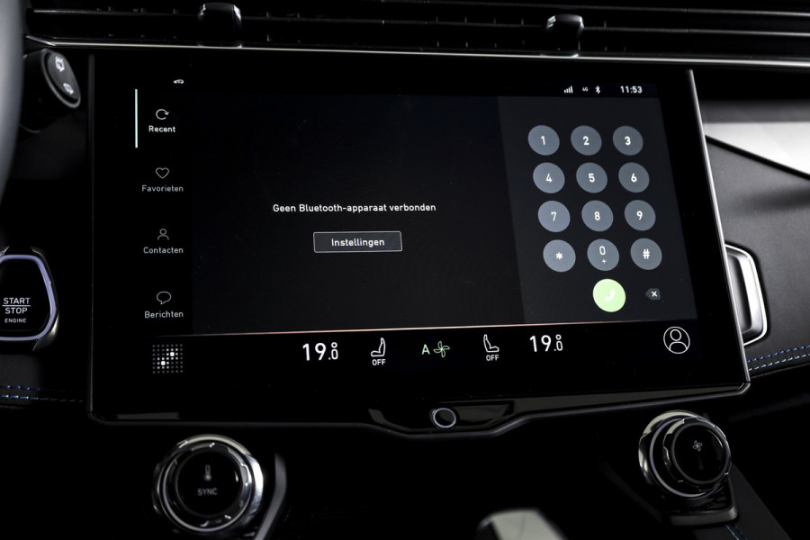 Lynk & Co 01 1.5 PHEV 261PK MY23  | Donkere hemel | 360 Camera | 7.4 kWh Boordlader| S/K-panodak | Adapt. Cruise | Memory | Elek. klep | LM 20" | 7065