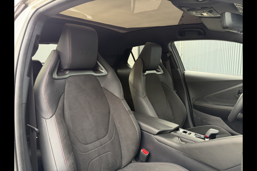 Toyota C-HR 2.0 Hybrid 200 GR SPORT Première Edition | Alle opties | Rijklaar!!