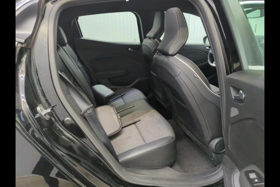 Renault Clio 1.6 E-Tech Hybrid 140 Intens Airco ECC Carplay Navi Cruise Control PDC VA + 360 Camera Full LED 16" LM Velgen