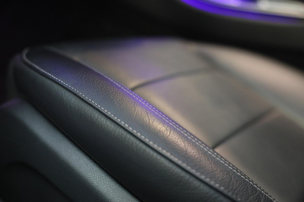 Mercedes-Benz E-Klasse Estate 200 AMG 63 Look / AUT / 360 Camera / Memory / Elek Stoelen / BURMESTER / Leder / Dode Hoek / Cruise