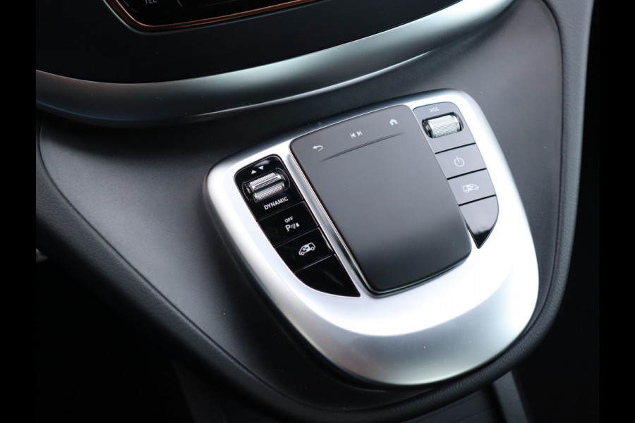 Mercedes-Benz Eqv 300 90 kWh Soh 97,3 % - 8 Peroons - Vol Opties - Pano - Luchtvering - Leder