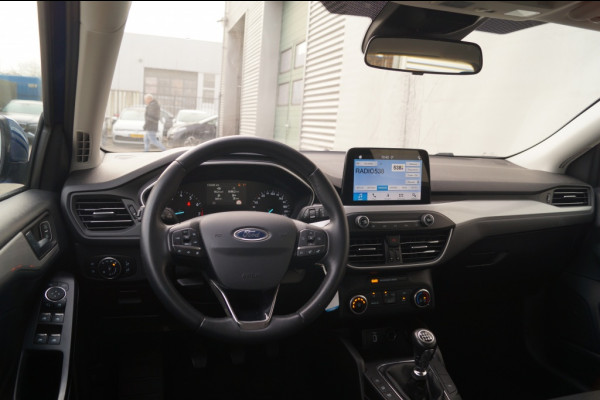 Ford Focus Wagon 1.0 EcoBoost Trend Edition Business -NAVI-PDC-