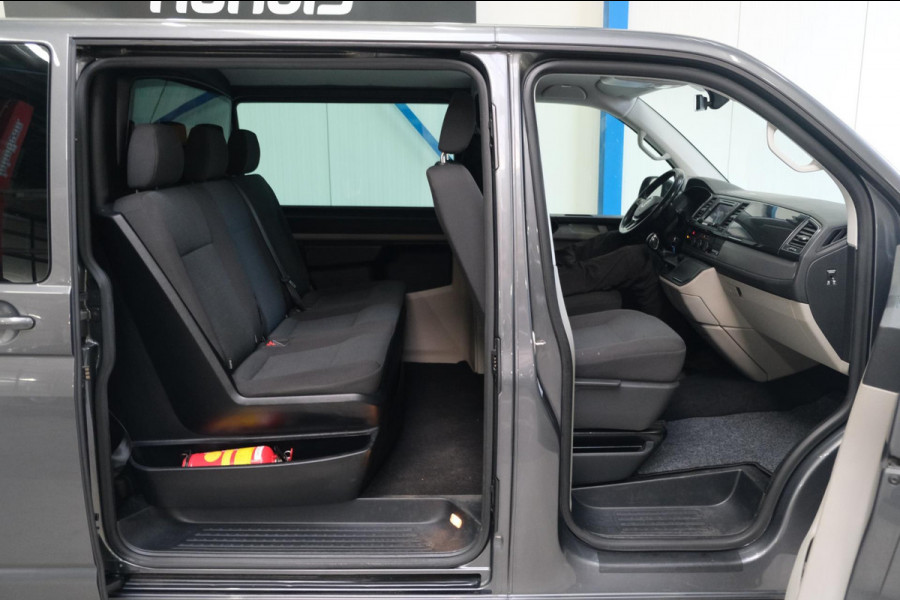 Volkswagen Transporter 2.0 TDI L2H1 DC Highline Automaat - N.A.P. Airco, Cruise, Navi, PDC