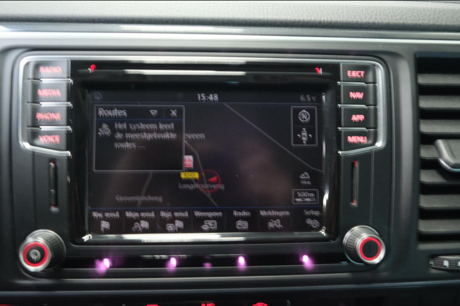 Volkswagen Transporter 2.0 TDI L2H1 DC Highline Automaat - N.A.P. Airco, Cruise, Navi, PDC