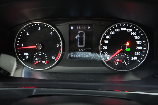 Volkswagen Transporter 2.0 TDI L2H1 DC Highline Automaat - N.A.P. Airco, Cruise, Navi, PDC