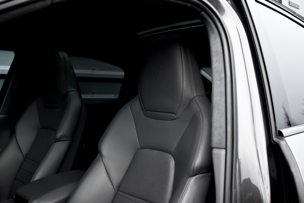 Porsche Cayenne Coupé 3.0 E-Hybrid 462pk SportDesign Techart | Pano | ACC | 22'' Wielen | PDLS+ Matrix | Alcantara dakhemel | Matrix PDLS+ |