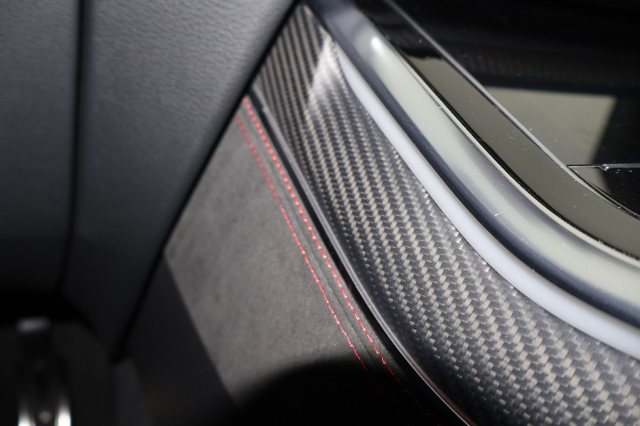 Audi RSQ8 RS Q8 quattro | RS DYNAMIC PACK 305KM/H | KERAMISCH | B&O 3D | 4W-BESTURING | PANORAMADAK | STOELKOELING/VERWARMING/MASSAGE | 23 RSQ8