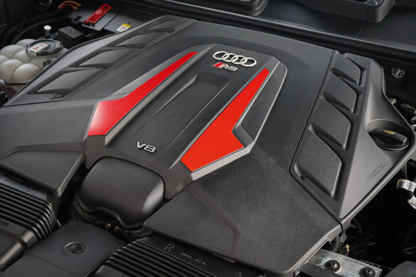 Audi RSQ8 RS Q8 quattro | RS DYNAMIC PACK 305KM/H | KERAMISCH | B&O 3D | 4W-BESTURING | PANORAMADAK | STOELKOELING/VERWARMING/MASSAGE | 23 RSQ8