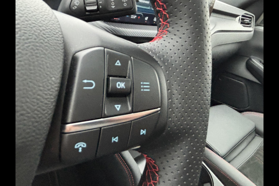 Ford Kuga 2.5 PHEV ST-Line X | Orig. NL Auto | Panormadak | 19 inch | Wegklapbare trekhaak | 19 inch | Winter Pack | Head up Display | Adaptieve LED