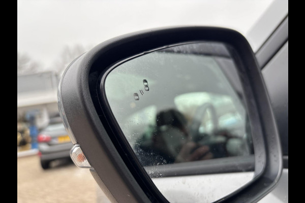 Ford Kuga 2.5 PHEV ST-Line X | Orig. NL Auto | Panormadak | 19 inch | Wegklapbare trekhaak | 19 inch | Winter Pack | Head up Display | Adaptieve LED