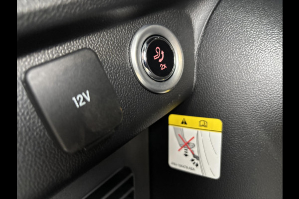 Ford Kuga 2.5 PHEV ST-Line X | Orig. NL Auto | Panormadak | 19 inch | Wegklapbare trekhaak | 19 inch | Winter Pack | Head up Display | Adaptieve LED