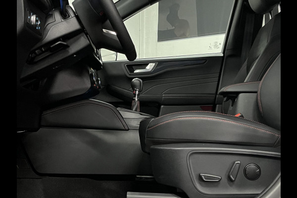 Ford Kuga 1.5 EcoBoost ST-Line X *All-in prijs* | Trekhaak | Adapt. cruise | B&O | Stoel-/Stuurwielverwarming | Carplay | *1800 kg trekgewicht