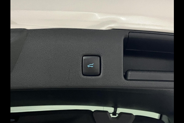 Ford Kuga 1.5 EcoBoost ST-Line X *All-in prijs* | Trekhaak | Adapt. cruise | B&O | Stoel-/Stuurwielverwarming | Carplay | *1800 kg trekgewicht