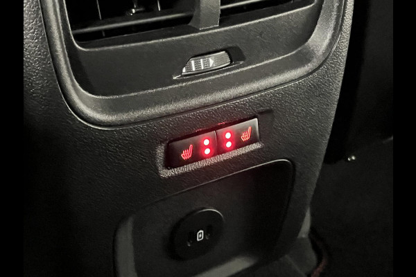 Ford Kuga 1.5 EcoBoost ST-Line X *All-in prijs* | Trekhaak | Adapt. cruise | B&O | Stoel-/Stuurwielverwarming | Carplay | *1800 kg trekgewicht