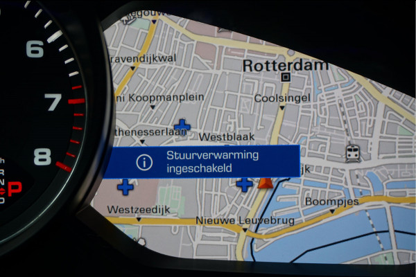 Porsche Panamera 4.0 GTS V8 BiTurbo | Sport Chrono | Luchtvering | Panoramadak | Adaptive + Lane | 4x Memory Verwarming Koeling | Soft close | Sfeerverlichting | Nieuwprijs ca € 226.000,-