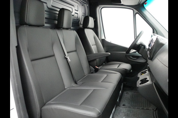 Mercedes-Benz Sprinter 315 150 PK 1.9 CDI L3 RWD Airco Cruise Control Navi Camera Trekhaak