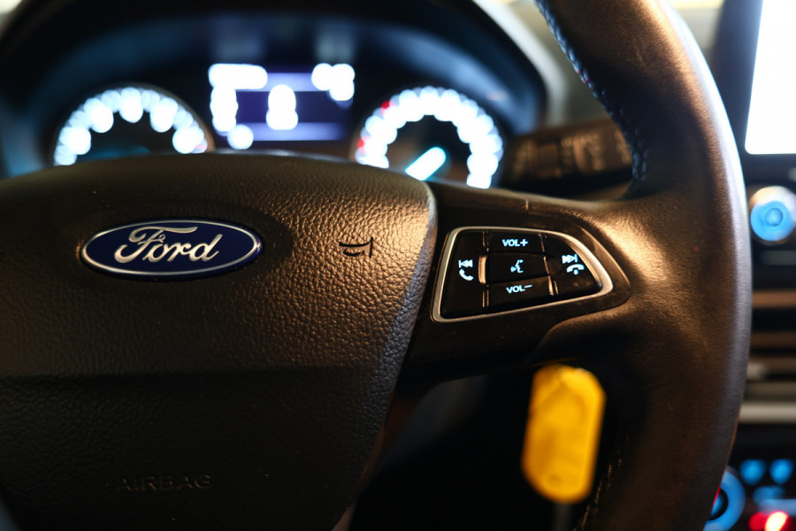 Ford EcoSport 1.0 EcoBoost Titanium CARPLAY CLIMA PDC STOEL+STUUR VW "18