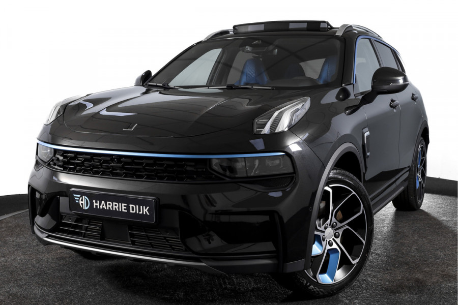 Lynk & Co 01 1.5 PHEV 261PK MY23 | Afn. Trekhaak | Donkere hemel | 360 Camera | 7.4 kWh Boordlader | S/K-panodak | Adapt. Cruise | Memory | Elek. klep | LM 20" | 1919