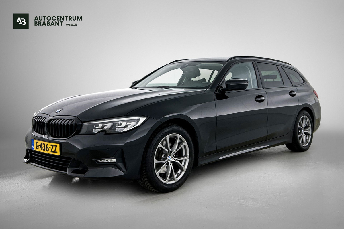 BMW 3 Serie Touring 320i Executive Edition(2e Eig, NL-auto, Dealer onderH, Navi Prof, Carplay, Sportstoelen, Parkeerhulp, Etc)
