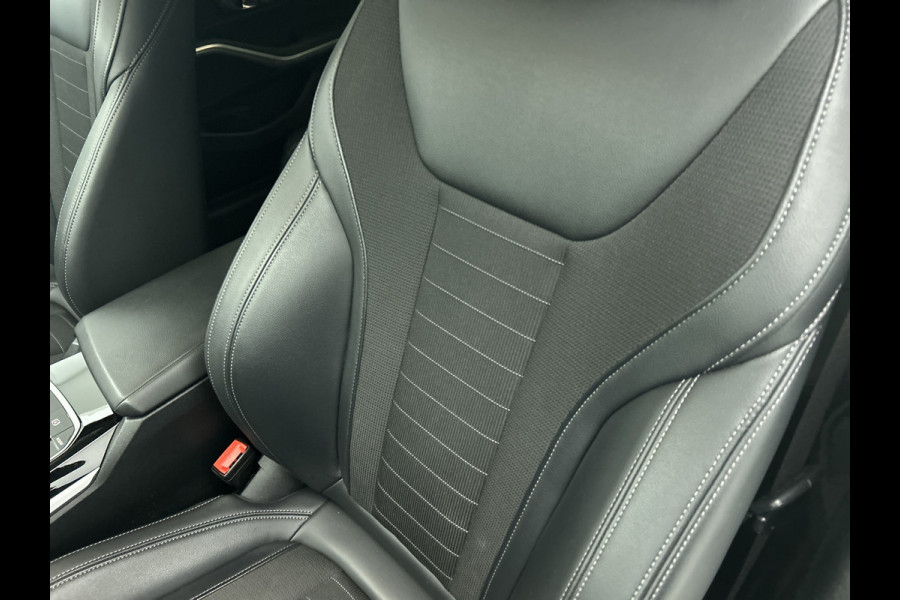 BMW 3 Serie Touring 320i Executive Edition(2e Eig, NL-auto, Dealer onderH, Navi Prof, Carplay, Sportstoelen, Parkeerhulp, Etc)