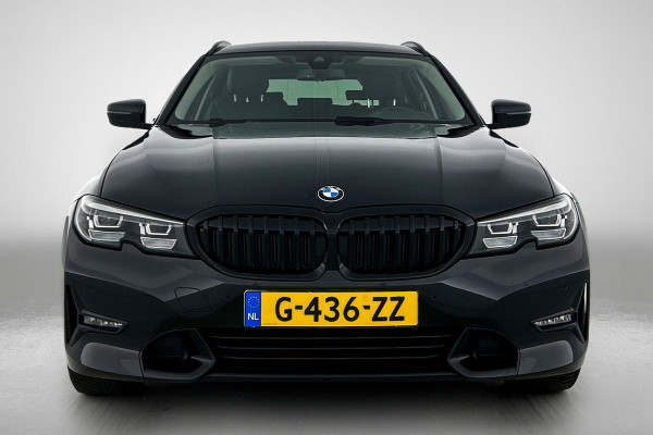 BMW 3 Serie Touring 320i Executive Edition(2e Eig, NL-auto, Dealer onderH, Navi Prof, Carplay, Sportstoelen, Parkeerhulp, Etc)