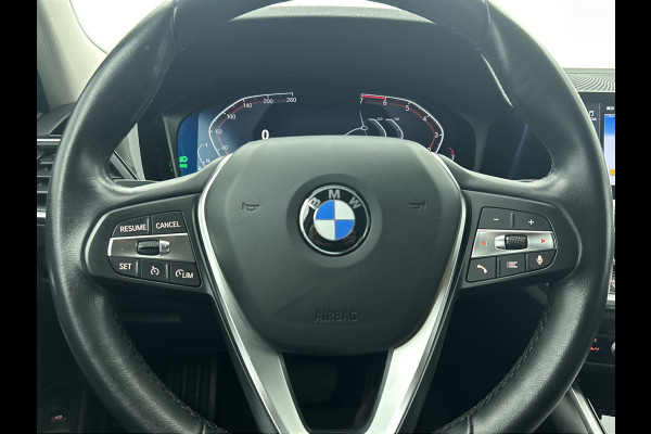 BMW 3 Serie Touring 320i Executive Edition(2e Eig, NL-auto, Dealer onderH, Navi Prof, Carplay, Sportstoelen, Parkeerhulp, Etc)