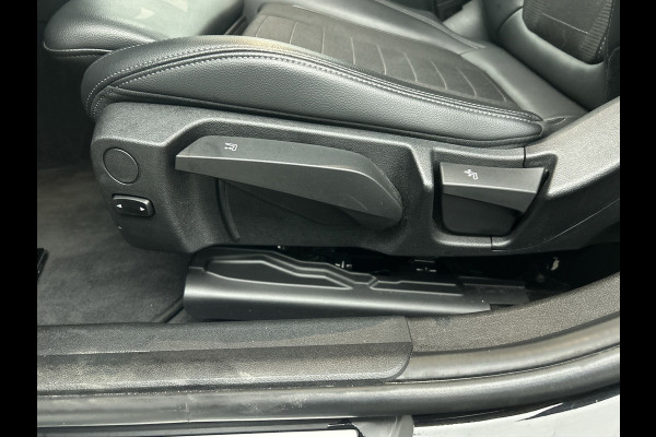 BMW 3 Serie Touring 320i Executive Edition(2e Eig, NL-auto, Dealer onderH, Navi Prof, Carplay, Sportstoelen, Parkeerhulp, Etc)