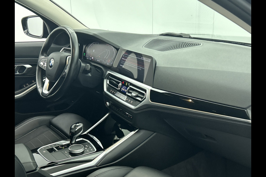BMW 3 Serie Touring 320i Executive Edition(2e Eig, NL-auto, Dealer onderH, Navi Prof, Carplay, Sportstoelen, Parkeerhulp, Etc)