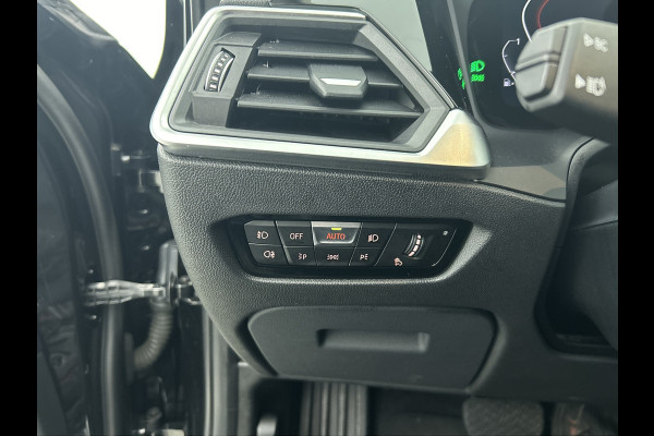 BMW 3 Serie Touring 320i Executive Edition(2e Eig, NL-auto, Dealer onderH, Navi Prof, Carplay, Sportstoelen, Parkeerhulp, Etc)