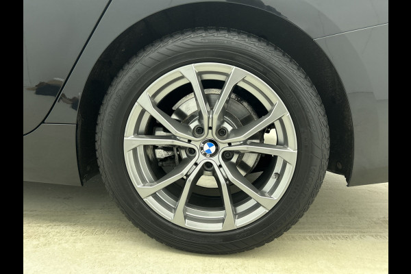BMW 3 Serie Touring 320i Executive Edition(2e Eig, NL-auto, Dealer onderH, Navi Prof, Carplay, Sportstoelen, Parkeerhulp, Etc)