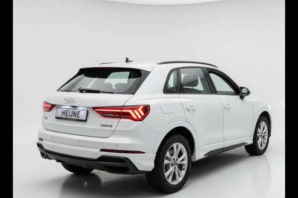 Audi Q3 45 TFSIe 245PK S-TRONIC S-LINE HYBRID CARPLAY/PDC/VIRTUAL