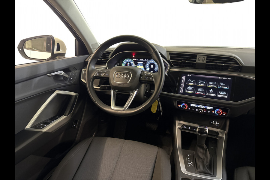 Audi Q3 45 TFSIe 245PK S-TRONIC S-LINE HYBRID CARPLAY/PDC/VIRTUAL