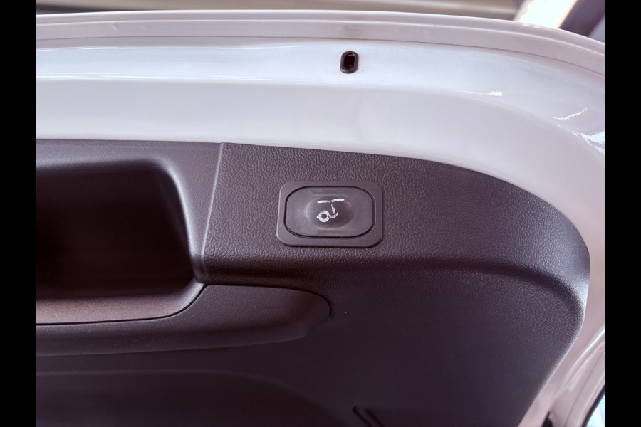 Ford FOCUS Wagon 1.0 EcoB.Hybrid 155pk Active X Business KEYLESS/B&OAUDIO/CAMERA/NAVI/CARPLAY/18INCH