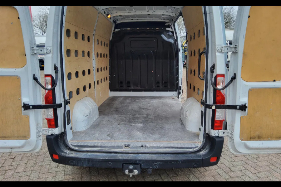 Renault Master 150.35 EURO 6 L2H2 GESLOTEN - VZF-94-S