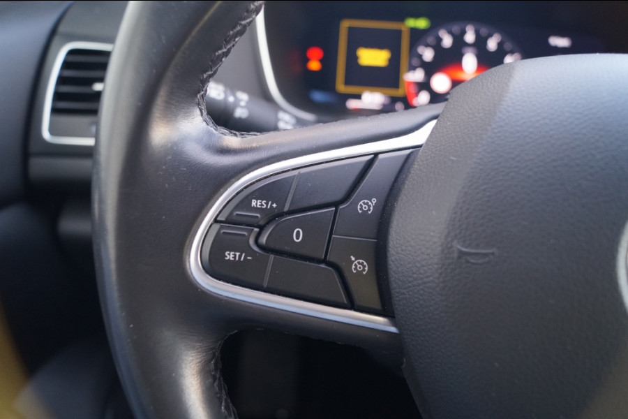 Renault Mégane Estate 1.3 TCe 140pk Automaat Intens -NAVI-ECC-LED-
