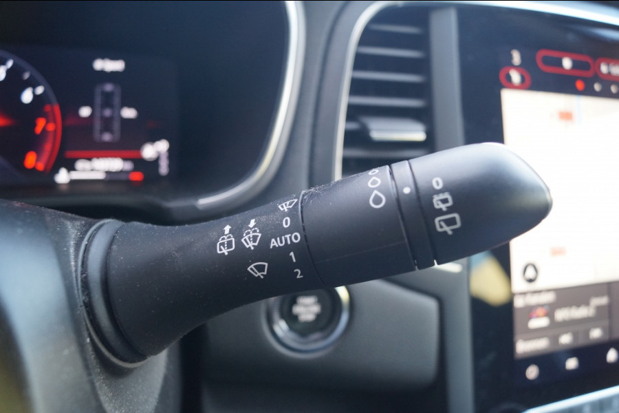 Renault Mégane Estate 1.3 TCe 140pk Automaat Intens -NAVI-ECC-LED-