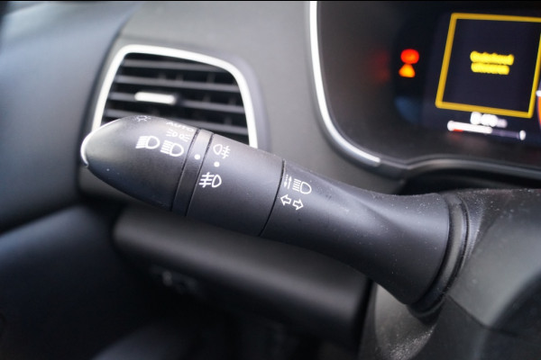 Renault Mégane Estate 1.3 TCe 140pk Automaat Intens -NAVI-ECC-LED-