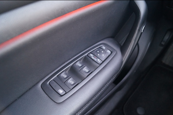 Renault Mégane Estate 1.3 TCe 140pk Automaat Intens -NAVI-ECC-LED-