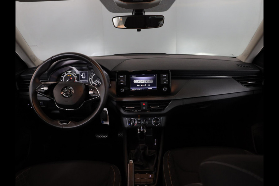 Škoda Kamiq 1.0 TSI Ambition 110 pk Automaat (DSG) | Verlengde garantie | Navigatie via App | Cruise control | LED koplampen | Apple Carplay/Android Auto |
