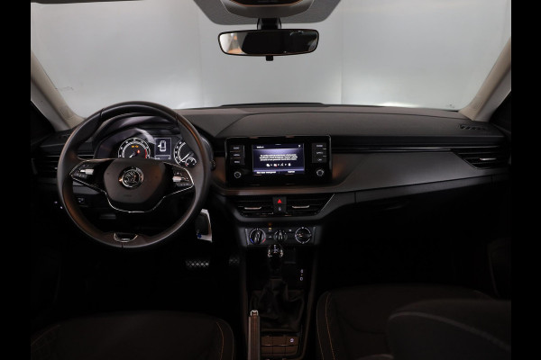 Škoda Kamiq 1.0 TSI Ambition 110 pk Automaat (DSG) | Verlengde garantie | Navigatie via App | Cruise control | LED koplampen | Apple Carplay/Android Auto |